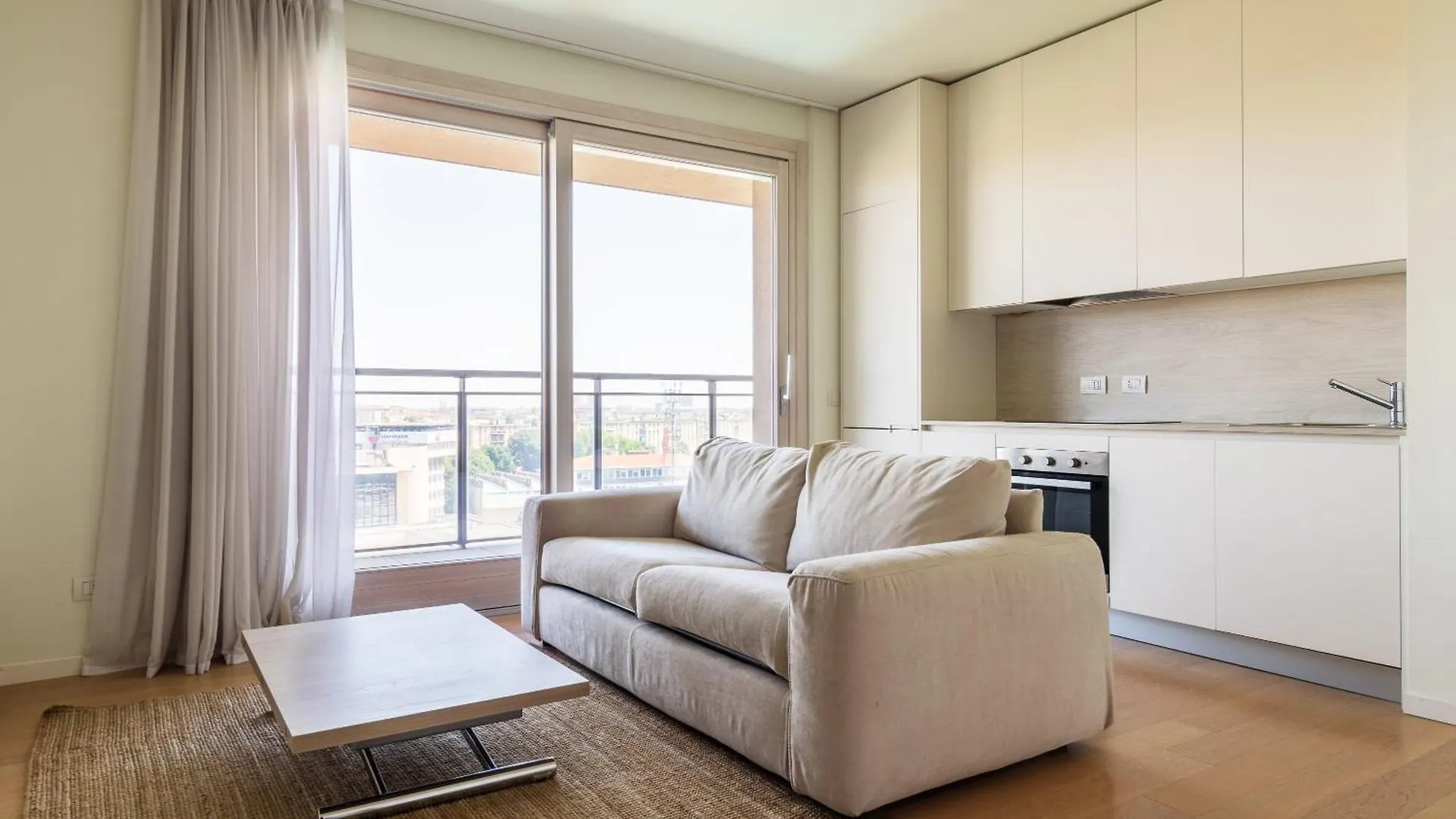 Luxury Flat With Pool Gym Spa Parking - Unit9B Apartment Milan