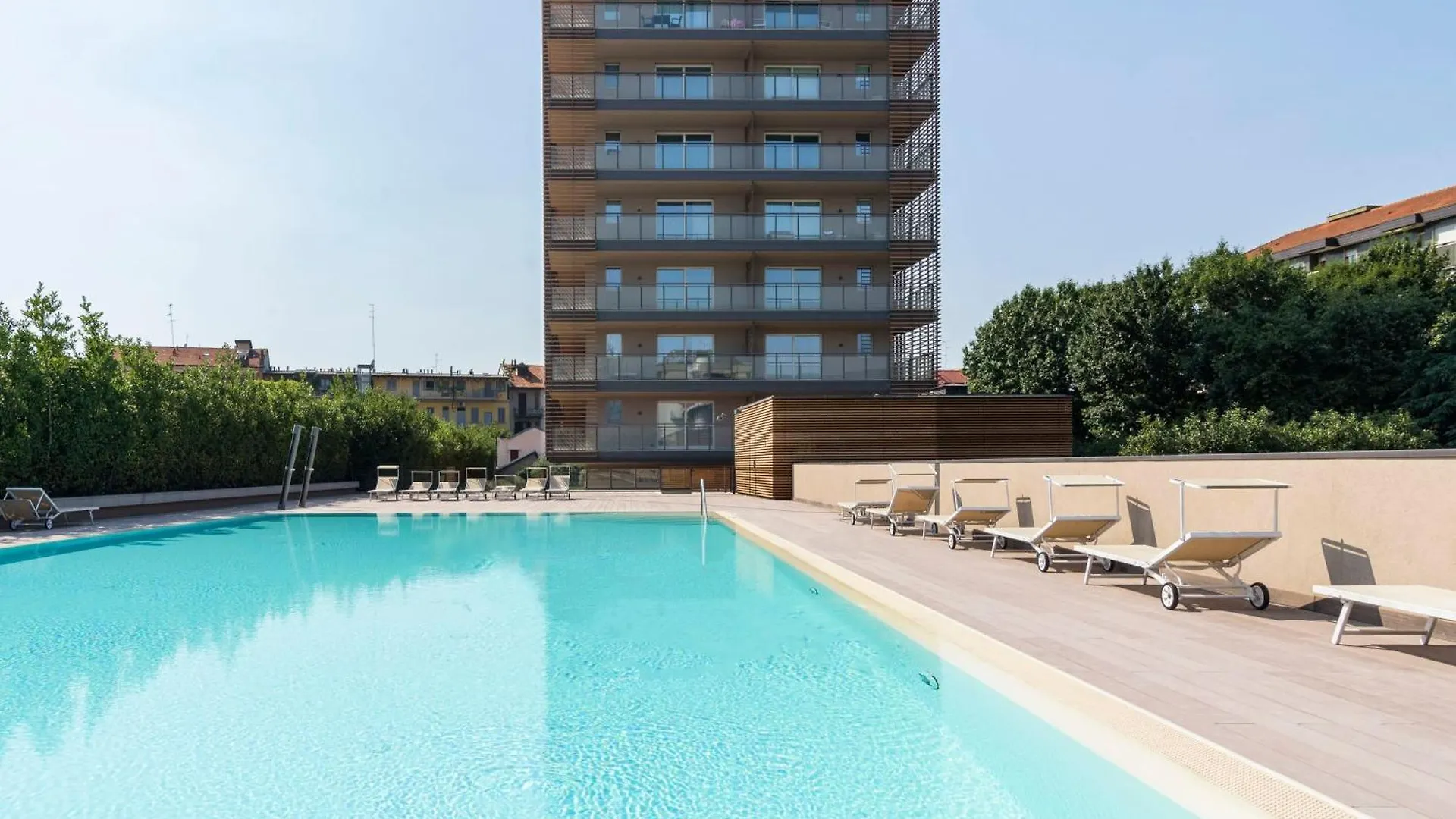 Luxury Flat With Pool Gym Spa Parking - Unit9B Apartment Milan